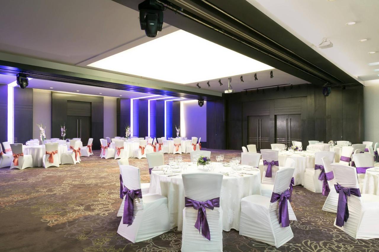 豪生大广场酒店 布加勒斯特 外观 照片 The ballroom